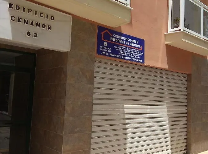 Trinidad 63 Bajo A Fuengirola